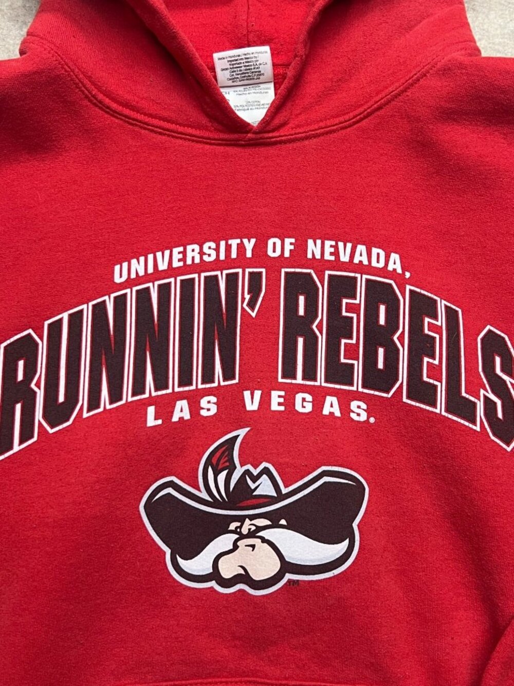 University of Nevada Runnin' Rebels Las Vegas Red Hoodie Sweatshirt Unsex Small